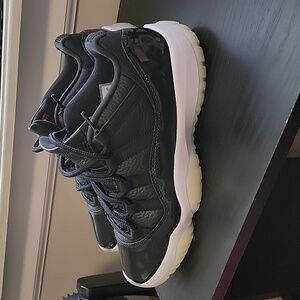 Retro 11 Low 72-10 9.5M